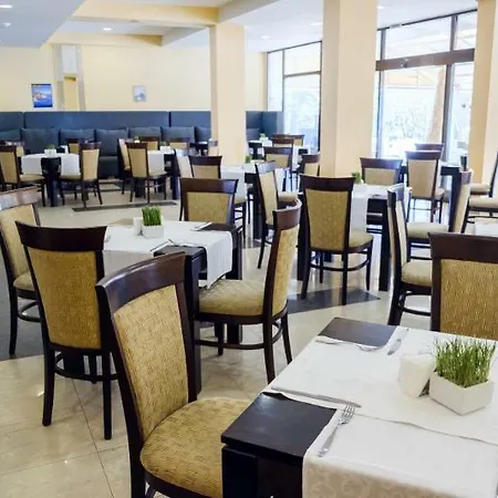 Hotel Lebed Saints Constantine and Helena