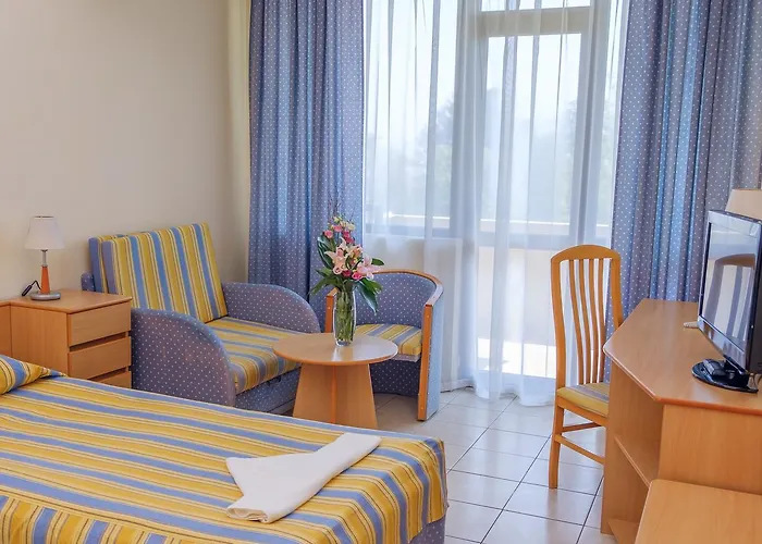 Lebed 4* Sweti Konstantin i Sweta Elena